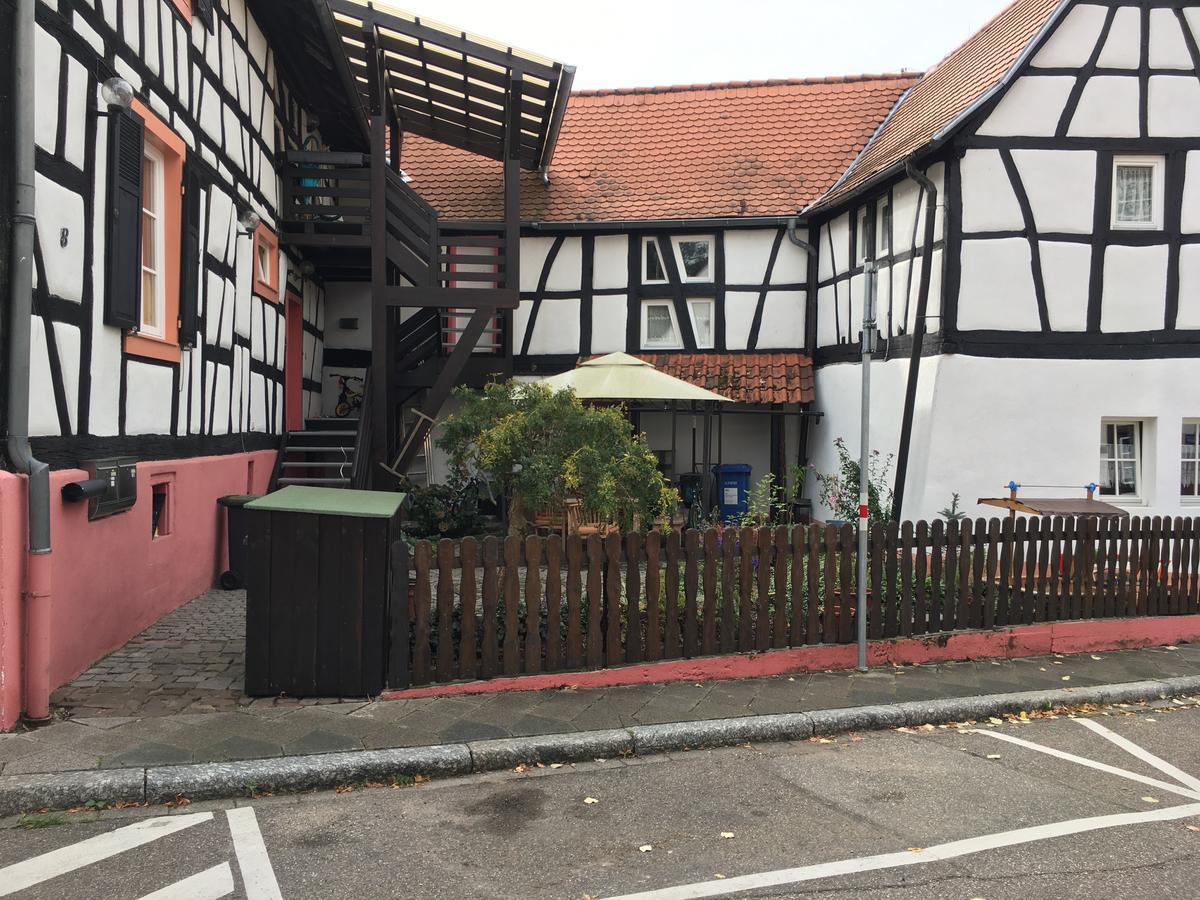 Gaestehaus Windheim Karlsruhe Buitenkant foto